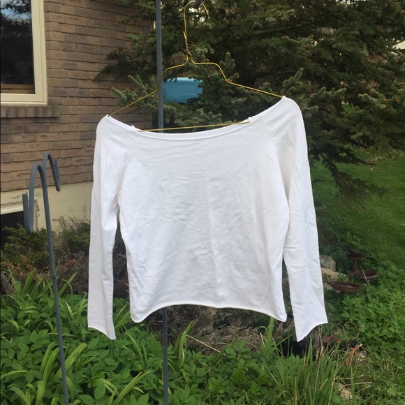 SOLD Brandy Melville Off-the-shoulder Tee - Picture 3 of 6